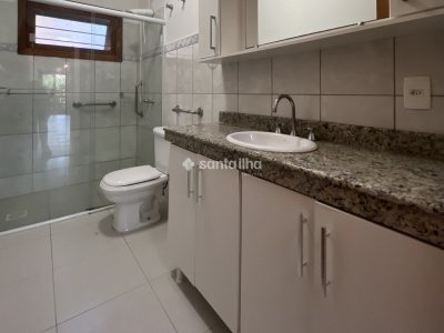 Casa em Condomínio para alugar ou comprar com 320m², 5 quartos, 5 suítes, 4 vagas no bairro Rio Tavares em Florianópolis - Foto 19