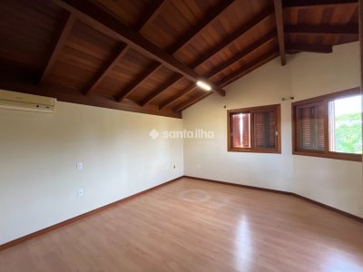 Casa em Condomínio para alugar ou comprar com 320m², 5 quartos, 5 suítes, 4 vagas no bairro Rio Tavares em Florianópolis - Foto 24