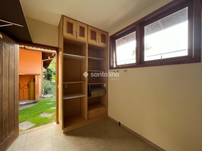 Casa em Condomínio para alugar ou comprar com 320m², 5 quartos, 5 suítes, 4 vagas no bairro Rio Tavares em Florianópolis - Foto 44