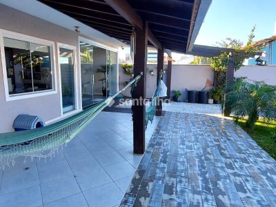Casa à venda com 168m², 3 quartos, 1 suíte, 2 vagas no bairro Campeche em Florianópolis - Foto 2