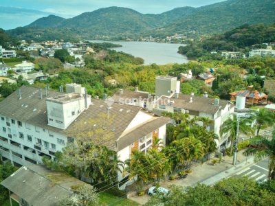 Apartamento à venda com 187m², 4 quartos, 2 suítes, 3 vagas no bairro Lagoa da Conceição em Florianópolis - Foto 2