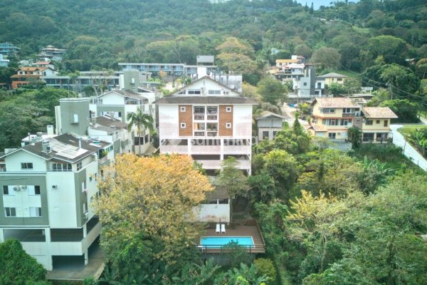 Apartamento à venda com 187m², 4 quartos, 2 suítes, 3 vagas no bairro Lagoa da Conceição em Florianópolis