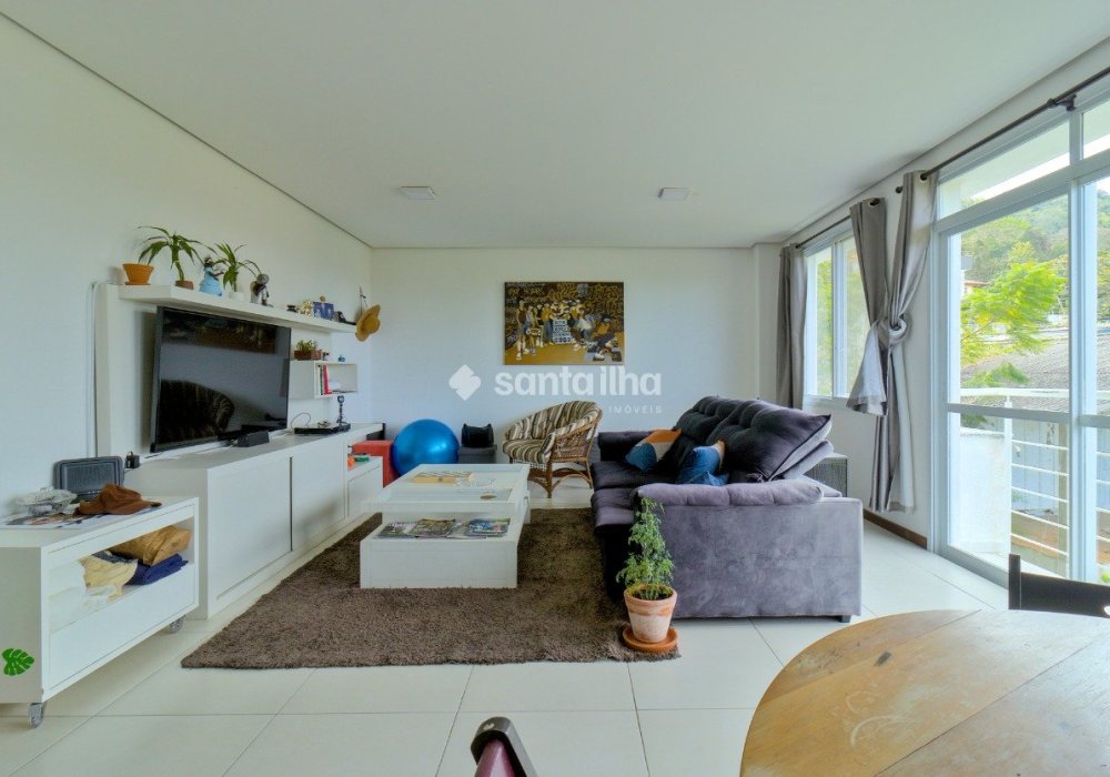 Apartamento à venda com 187m², 4 quartos, 2 suítes, 3 vagas no bairro Lagoa da Conceição em Florianópolis - Foto 1