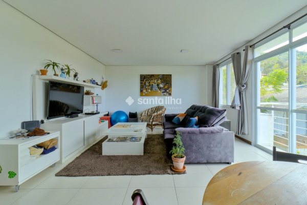 Apartamento à venda com 187m², 4 quartos, 2 suítes, 3 vagas no bairro Lagoa da Conceição em Florianópolis