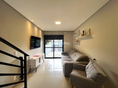 Casa à venda com 145m², 3 quartos, 1 suíte, 2 vagas no bairro Ribeirão da Ilha em Florianópolis - Foto 4