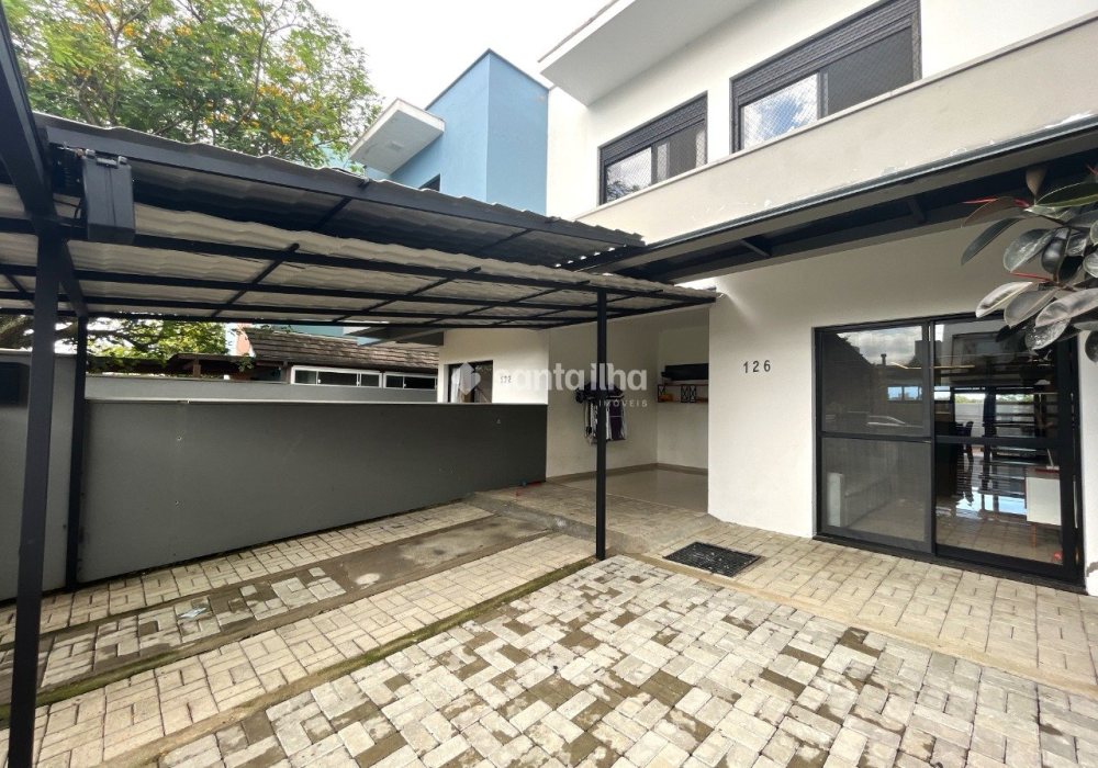 Casa à venda com 145m², 3 quartos, 1 suíte, 2 vagas no bairro Ribeirão da Ilha em Florianópolis - Foto 1