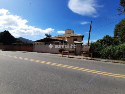 Casa à venda com 320m², 3 quartos, 1 suíte, 3 vagas no bairro Lagoa da Conceição em Florianópolis - Foto 29