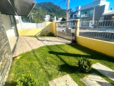 Casa à venda com 184m², 3 quartos, 1 suíte, 1 vaga no bairro Ribeirão da Ilha em Florianópolis - Foto 3