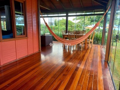Casa à venda com 240m², 4 quartos, 3 suítes, 2 vagas no bairro Pântano do Sul em Florianópolis - Foto 10