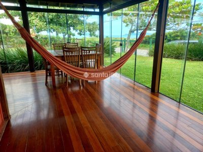 Casa à venda com 240m², 4 quartos, 3 suítes, 2 vagas no bairro Pântano do Sul em Florianópolis - Foto 11