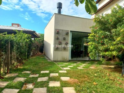 Casa à venda com 240m², 4 quartos, 3 suítes, 2 vagas no bairro Pântano do Sul em Florianópolis - Foto 3