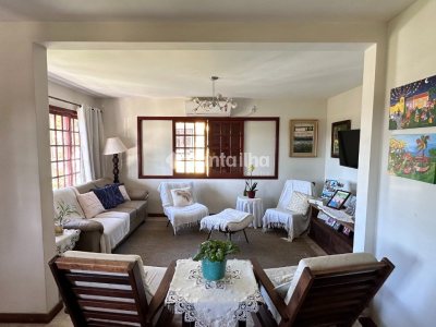 Casa à venda com 135m², 3 quartos, 1 suíte, 4 vagas no bairro Ribeirão da Ilha em Florianópolis - Foto 3