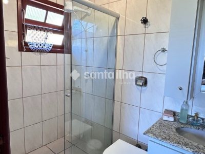 Casa à venda com 135m², 3 quartos, 1 suíte, 4 vagas no bairro Ribeirão da Ilha em Florianópolis - Foto 9