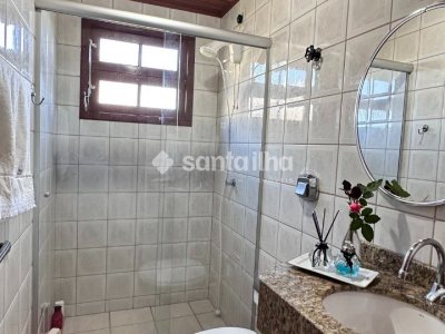 Casa à venda com 135m², 3 quartos, 1 suíte, 4 vagas no bairro Ribeirão da Ilha em Florianópolis - Foto 12