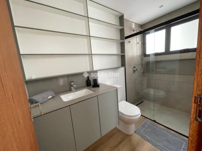 Casa para alugar com 118m², 3 quartos, 1 suíte, 2 vagas no bairro Campeche em Florianópolis - Foto 29