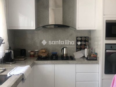 Casa à venda com 222m², 4 quartos, 2 suítes, 4 vagas no bairro Rio Tavares em Florianópolis - Foto 7