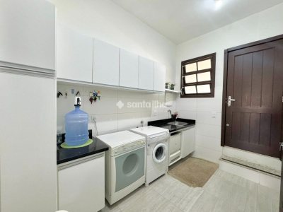 Casa à venda com 220m², 4 quartos, 2 suítes, 2 vagas no bairro Córrego Grande em Florianópolis - Foto 14
