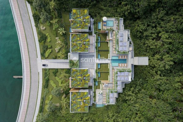 Casa em Condomínio à venda com 266m², 3 quartos, 3 suítes, 4 vagas no bairro Lagoa da Conceição em Florianopolis