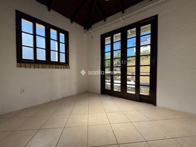 Casa à venda com 100m², 4 quartos, 2 vagas no bairro Rio Tavares em Florianópolis - Foto 10