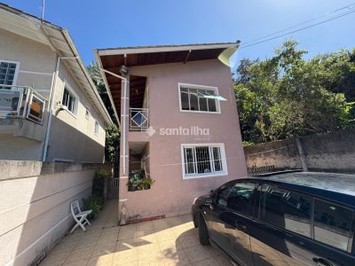 Casa à venda com 90m², 1 quarto, 1 suíte, 2 vagas no bairro Rio Tavares em Florianópolis - Foto 3