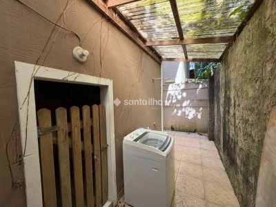 Casa à venda com 90m², 1 quarto, 1 suíte, 2 vagas no bairro Rio Tavares em Florianópolis - Foto 29