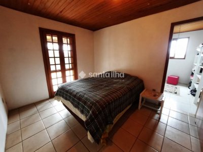 Casa à venda com 160m², 4 quartos, 1 suíte, 3 vagas no bairro Campeche em Florianópolis - Foto 21
