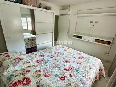 Casa à venda com 350m², 4 quartos, 2 vagas no bairro Rio Tavares em Florianópolis - Foto 11
