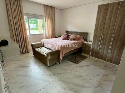 Casa à venda com 350m², 4 quartos, 2 vagas no bairro Rio Tavares em Florianópolis - Foto 15