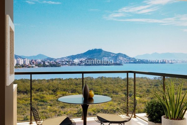 Apartamento à venda com 65m², 2 quartos, 1 suíte, 1 vaga no bairro Cacupé em Florianópolis