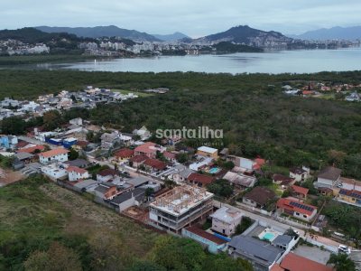 Apartamento à venda com 65m², 2 quartos, 1 suíte, 1 vaga no bairro Cacupé em Florianópolis - Foto 14