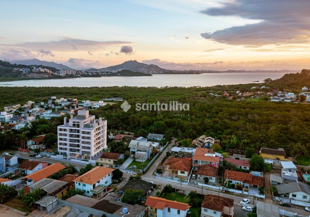Apartamento à venda com 65m², 2 quartos, 1 suíte, 1 vaga no bairro Cacupé em Florianópolis - Foto 1