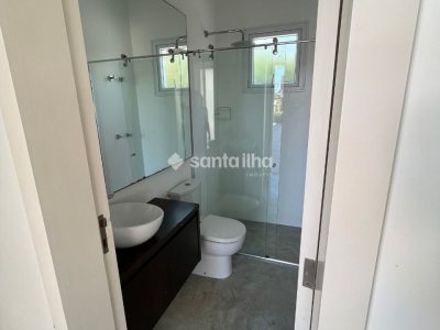 Casa em Condomínio para alugar com 576m², 3 quartos, 2 suítes, 4 vagas no bairro Morro das Pedras em Florianópolis - Foto 14