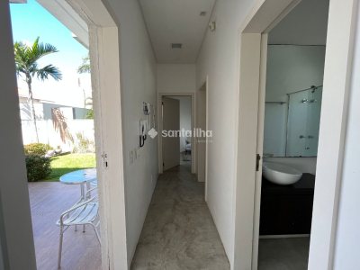 Casa em Condomínio para alugar com 576m², 3 quartos, 2 suítes, 4 vagas no bairro Morro das Pedras em Florianópolis - Foto 13