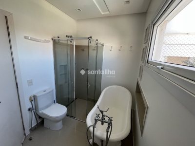 Casa em Condomínio para alugar com 576m², 3 quartos, 2 suítes, 4 vagas no bairro Morro das Pedras em Florianópolis - Foto 29