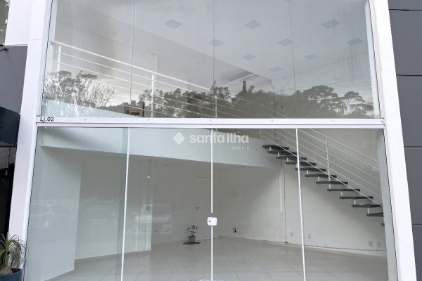 Loja para alugar com 61m², 10 vagas no bairro Lagoa da Conceição em Florianópolis