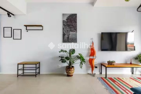 Apartamento à venda com 94m², 3 quartos, 1 suíte, 1 vaga no bairro Campeche em Florianópolis