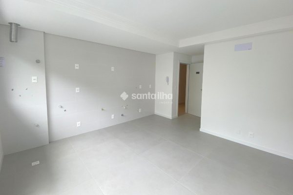 Apartamento à venda com 39m², 1 quarto, 1 vaga no bairro Centro em Florianópolis