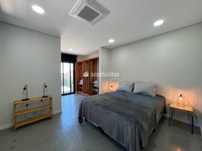 Casa para alugar ou comprar com 158m², 3 quartos, 3 suítes, 2 vagas no bairro Campeche em Florianópolis - Foto 21