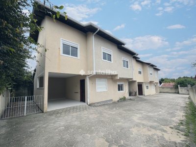 Casa para alugar com 80m², 2 quartos, 1 vaga no bairro Campeche em Florianópolis - Foto 2