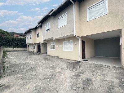 Casa para alugar com 80m², 2 quartos, 1 vaga no bairro Campeche em Florianópolis - Foto 19