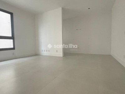 Apartamento à venda com 64m², 2 quartos, 1 suíte, 1 vaga no bairro Centro em Florianópolis - Foto 7