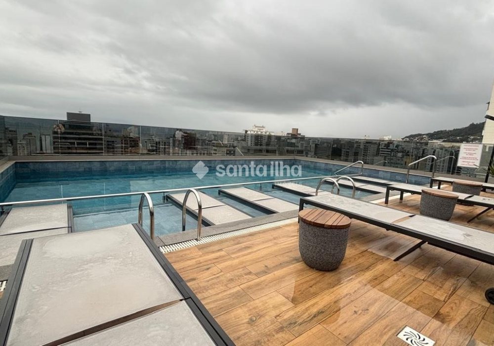 Apartamento à venda com 64m², 2 quartos, 1 suíte, 1 vaga no bairro Centro em Florianópolis - Foto 1