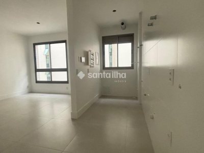 Apartamento à venda com 64m², 2 quartos, 1 suíte, 1 vaga no bairro Centro em Florianópolis - Foto 5