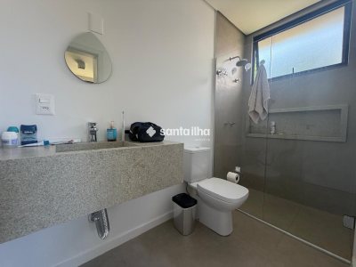 Casa à venda com 550m², 6 quartos, 6 suítes, 6 vagas no bairro Campeche em Florianopolis - Foto 2