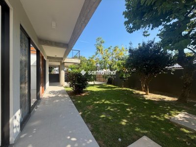 Casa à venda com 550m², 6 quartos, 6 suítes, 6 vagas no bairro Campeche em Florianopolis - Foto 3