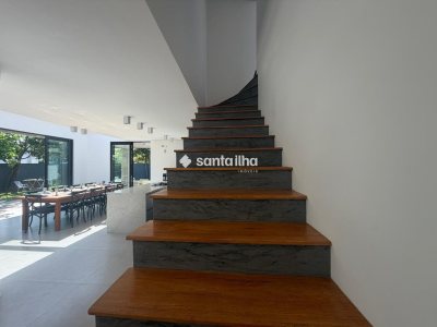 Casa à venda com 550m², 6 quartos, 6 suítes, 6 vagas no bairro Campeche em Florianopolis - Foto 8