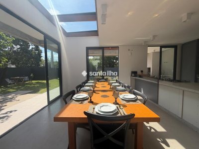Casa à venda com 550m², 6 quartos, 6 suítes, 6 vagas no bairro Campeche em Florianopolis - Foto 9