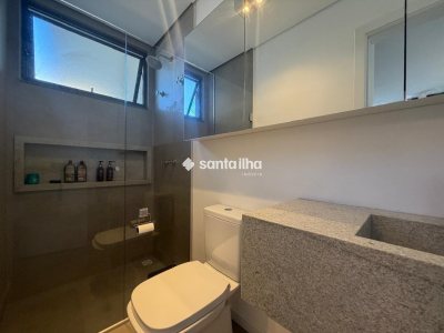 Casa à venda com 550m², 6 quartos, 6 suítes, 6 vagas no bairro Campeche em Florianopolis - Foto 13