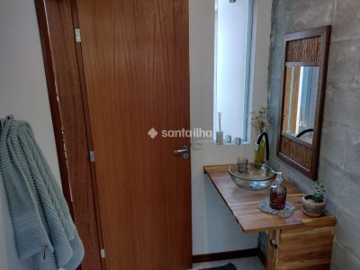 Casa à venda com 186m², 4 quartos, 1 suíte, 3 vagas no bairro Campeche em Florianópolis - Foto 24
