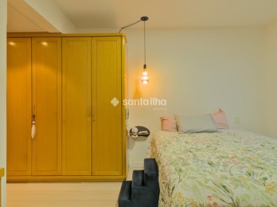 Apartamento à venda com 93m², 3 quartos, 1 suíte, 1 vaga no bairro Centro em Florianópolis - Foto 14